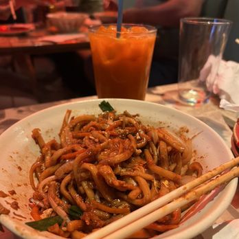 Hawkers Asian Street Fare signature dishes Yaki Udon
Pad Thai
Steak and Kimchi Fried Rice